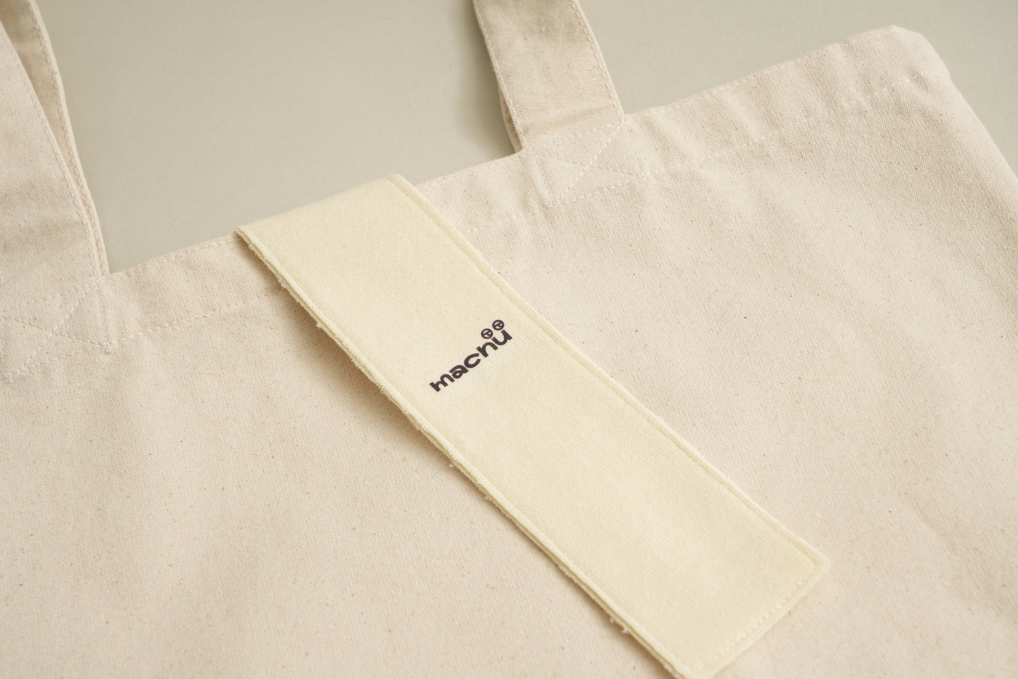 005これだけあればパーティーは盛り上がるにちがいない bag