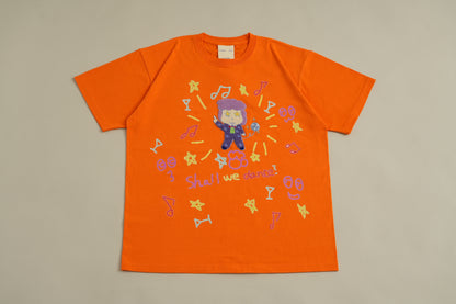 002今日はかなり大胆にT-shirt